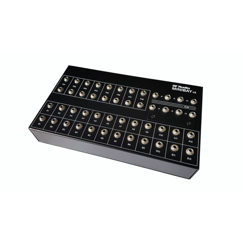 DF Audio Minibay V2 Patchbay, Schrägansicht