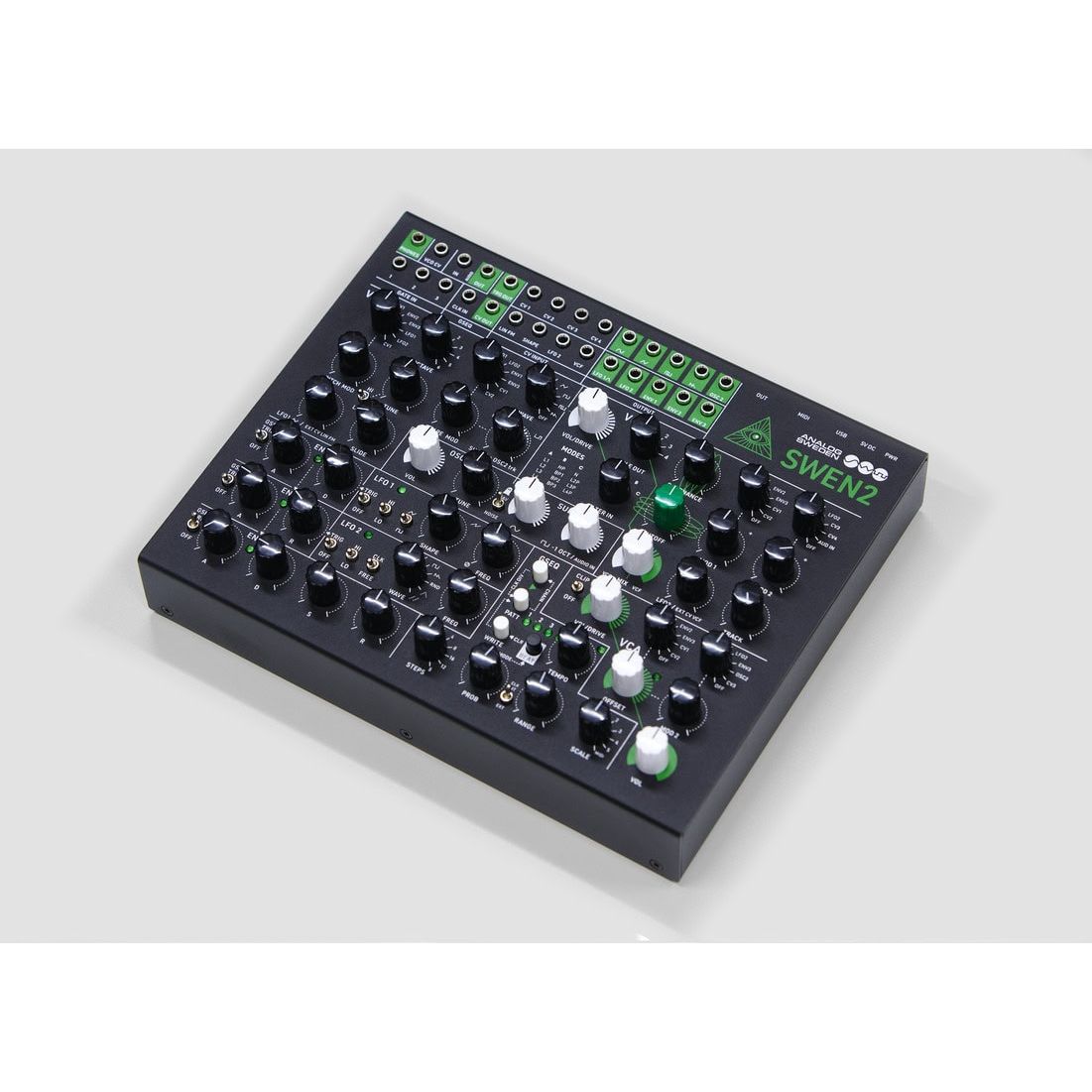 SWEN2 analoger Synthesizer, Schrägansicht